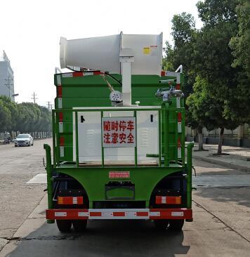 聚塵王牌HNY5040TDYS6型多功能抑塵車 高效抑塵，守護藍天